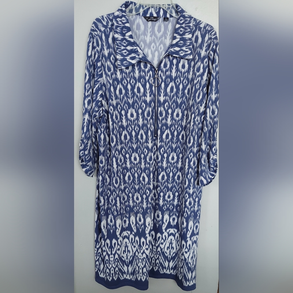 Mile Gabrielle Dress Half Zip Front Roll Tab Sleeve Blue/White Mid 3X